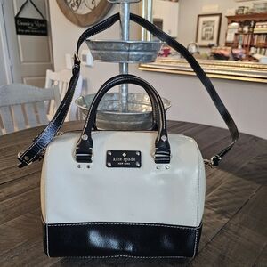 Kate Spade Black and Cream Women's Bag